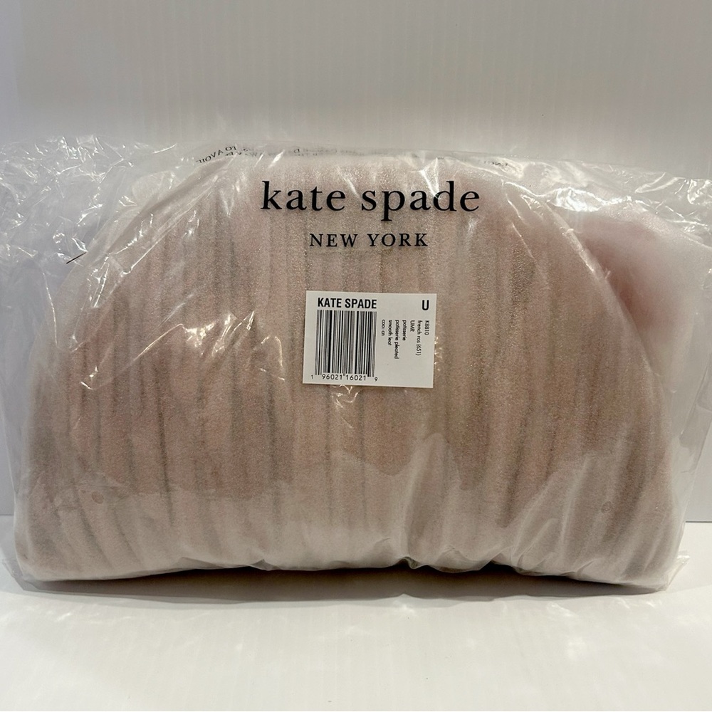 Kate Spade Patisserie Pleated 3d Croissant Clutch & Crossbody NWT/NIP 🥐🍓 - Picture 7 of 9